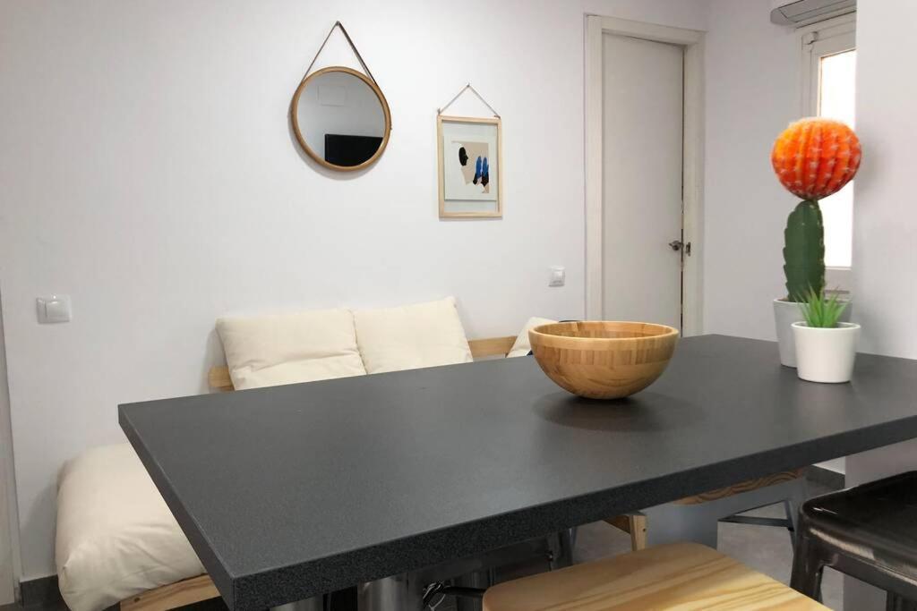 Apartament M4 Cool Terrace. 1 Min To Metro. 15 Min To Center Esplugues de Llobregat Zewnętrze zdjęcie