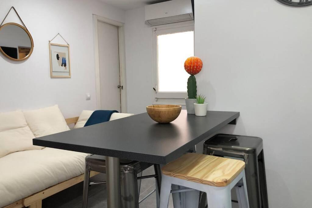 Apartament M4 Cool Terrace. 1 Min To Metro. 15 Min To Center Esplugues de Llobregat Zewnętrze zdjęcie