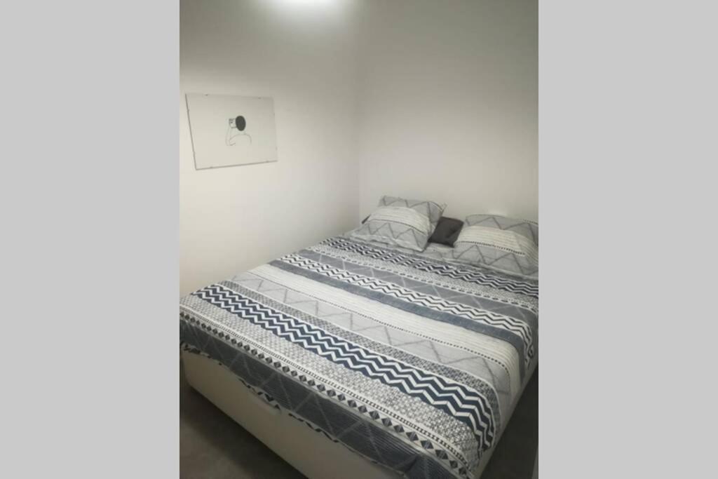 Apartament M4 Cool Terrace. 1 Min To Metro. 15 Min To Center Esplugues de Llobregat Zewnętrze zdjęcie